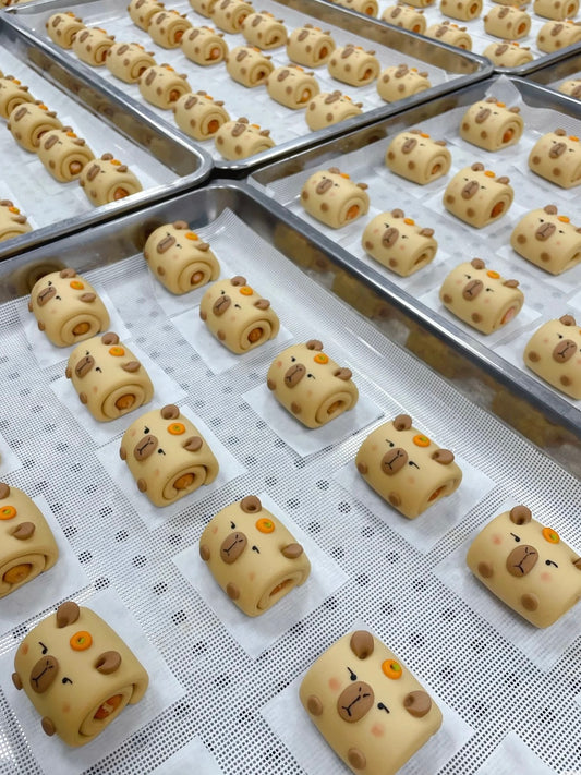 卡皮巴拉午餐肉卷 Capybara Luncheon Roll